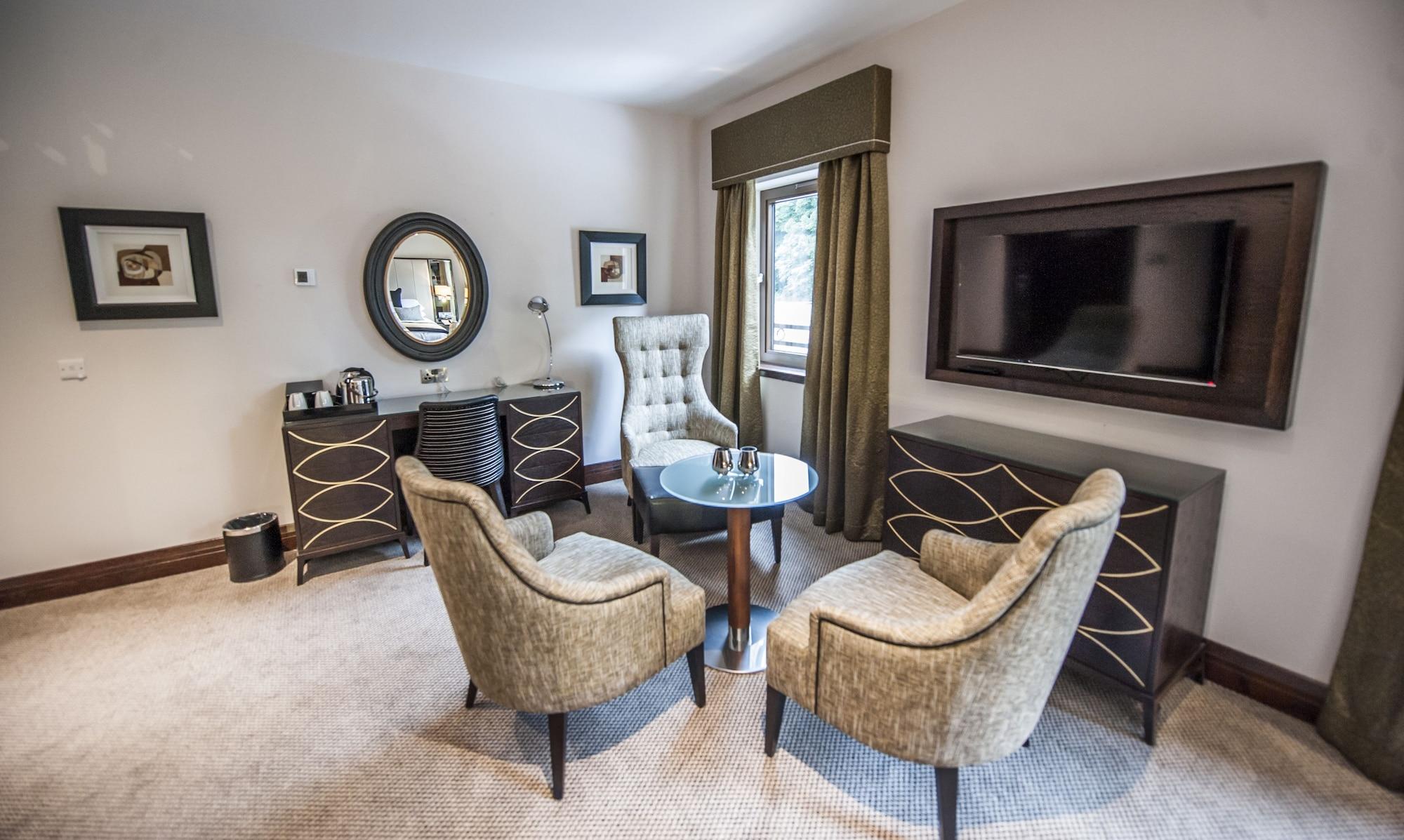 Parklands Hotel & Country Club Newton Mearns Buitenkant foto